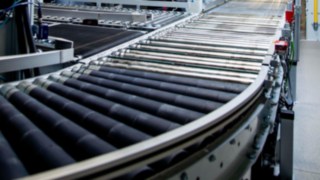 Les rouleaux de convoyeur vus de près