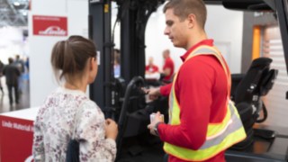 Salon Préventica Lyon 2022, solutions Fenwick pour la prévention des risques et la sécurité en entrepôt Salon Préventica Lyon 2022, solutions Fenwick pour la prévention des risques et la sécurité en entrepôt