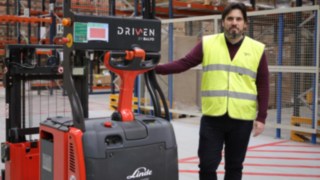 Salvador Balaña, Ingénieur projet chez Schneider Electric Salvador Balaña est Ingénieur projet chez Schneider Electric.