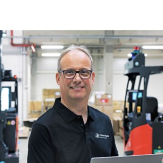 Marcus Wieland, responsable de la gestion de projet IT chez Simon Hegele