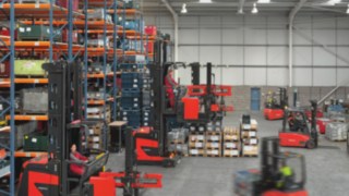 chariots_grande_hauteur_K_Modular_entrepot_FENWICK_3914_337_BX2 chariots_grande_hauteur_K_Modular_entrepot_FENWICK_3914_337_BX2