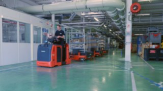 FENWICK_train_logistique_snr_P1030499_VF FENWICK_train_logistique_snr_P1030499_VF
