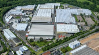 Sur chaque site, nous prenons des mesures visant à promouvoir la protection de l’environnement. Vue aérienne du site d’Aschaffenbourg.